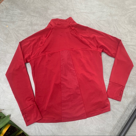 Lightweight Red Running Zip-up with Thumbholes - Picture 3 of 3